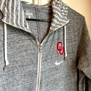 University of Oklahoma Nike zip up hoodie OU